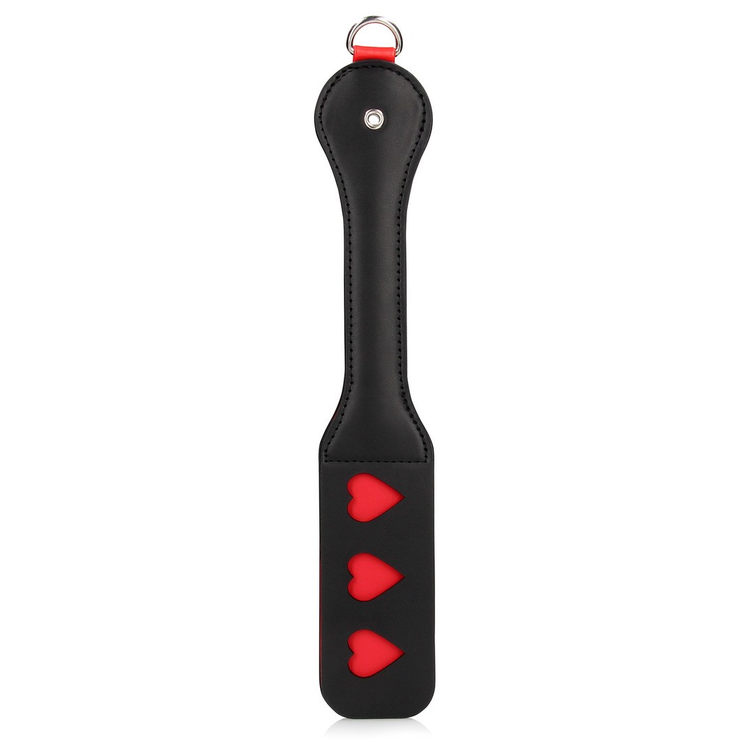 HEARTS PADDLE WITH METAL ANAL PLUG - BLACK